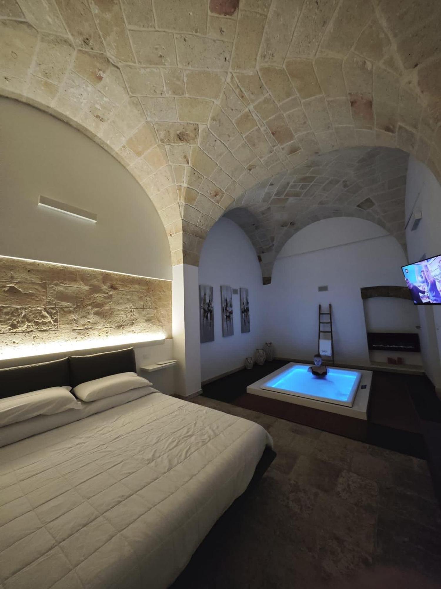 Suite87